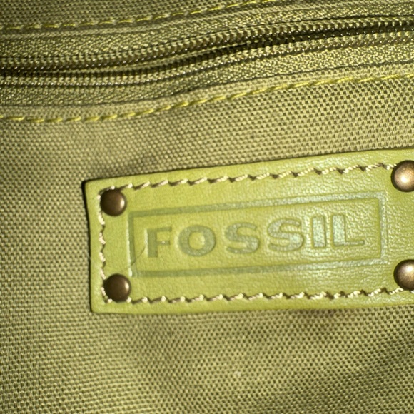 Fossil Lime Green Leather Crossbody Bag - Picture 7 of 10